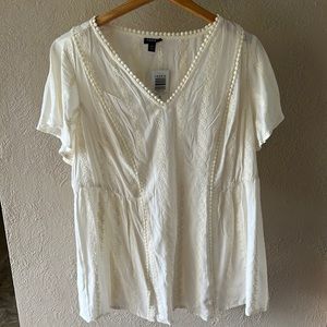 French Vanilla Floral Mexican Shirt